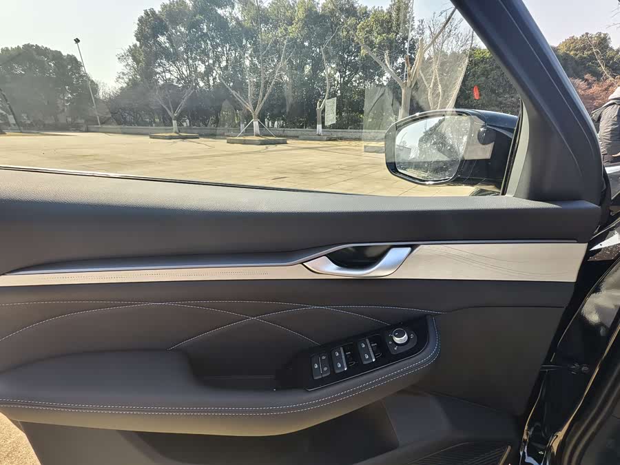 GEELY Preface 2025 car image #20