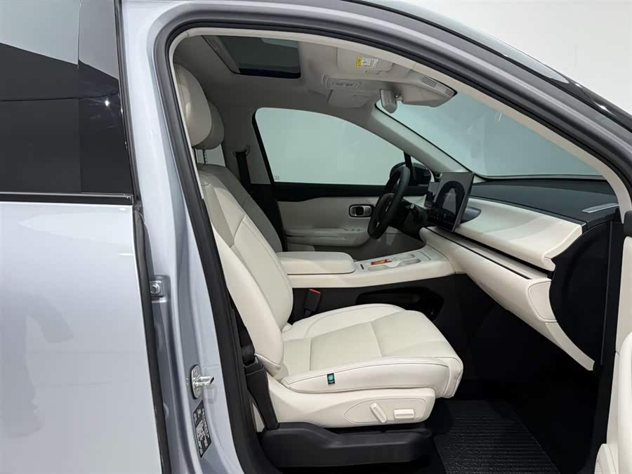 Leapmotor C16 2024 #20 Leapmotor C16 2024 car image #20