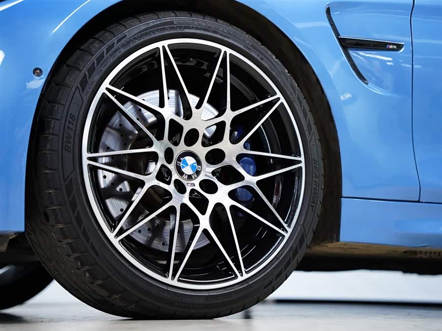 BMW M4 2018 immagine di auto #20