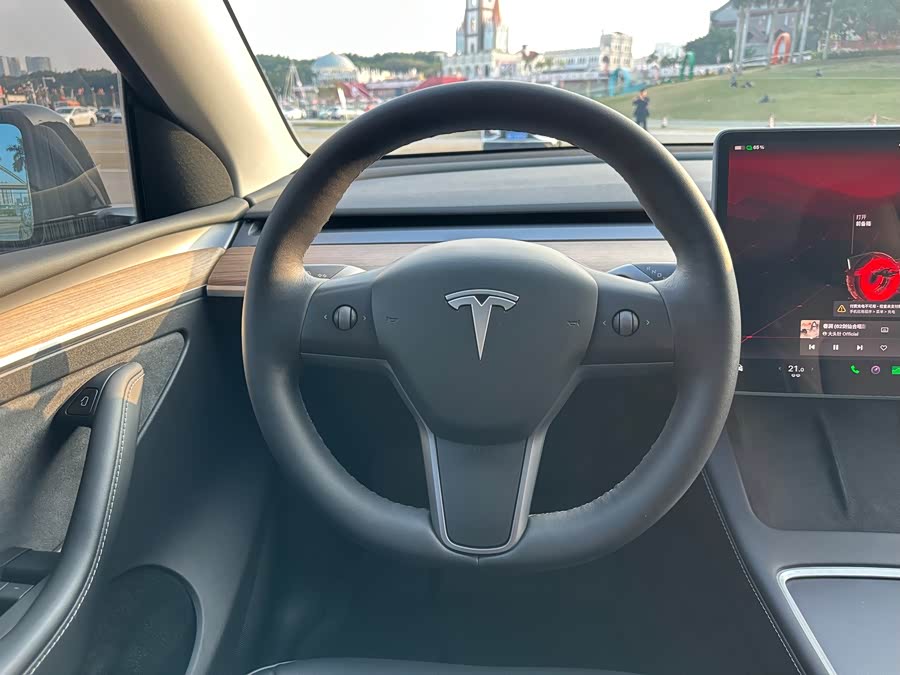 Tesla Model Y 2022 #20 Tesla Model Y 2022 car image #20