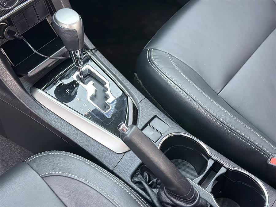 Toyota Corolla 2010 #20 Toyota Corolla 2010 immagine di auto #20