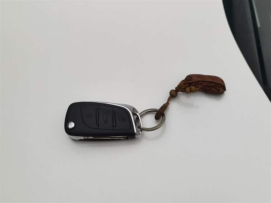 Citroen C4L 2014 изображение автомобиля #20