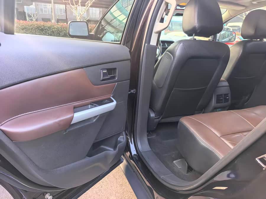 Ford Edge (Imported) 2013 car image #20