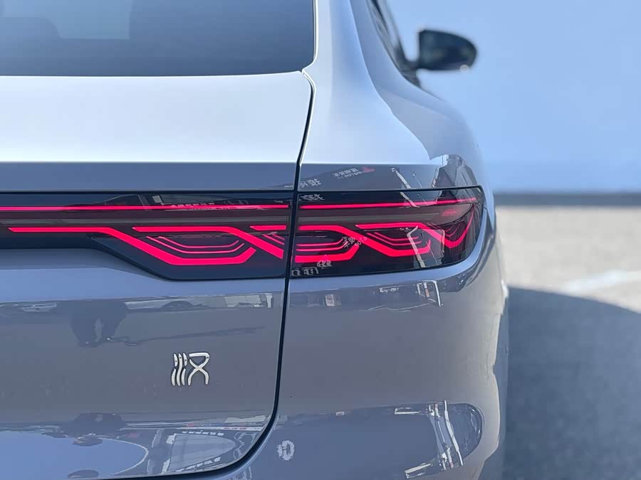 BYD Han 2024 #20 BYD Han 2024 car image #20