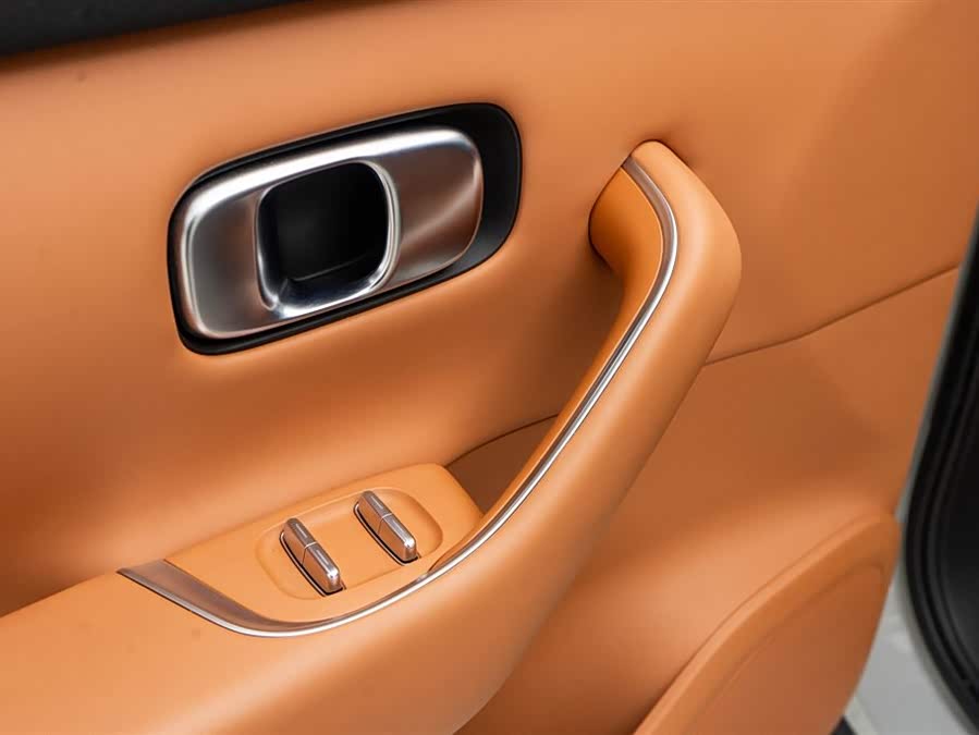 零跑汽车 零跑T03 2022 汽车图片 #20