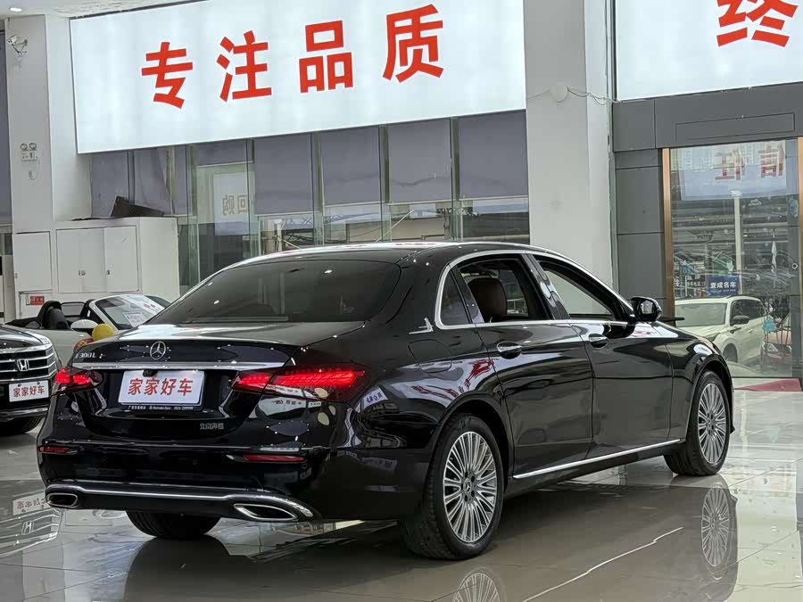 Mercedes-Benz E Class 2020 car image #20