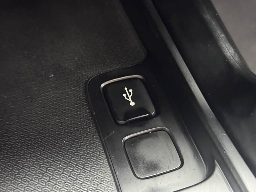 GAC ix4 2018 car image #20