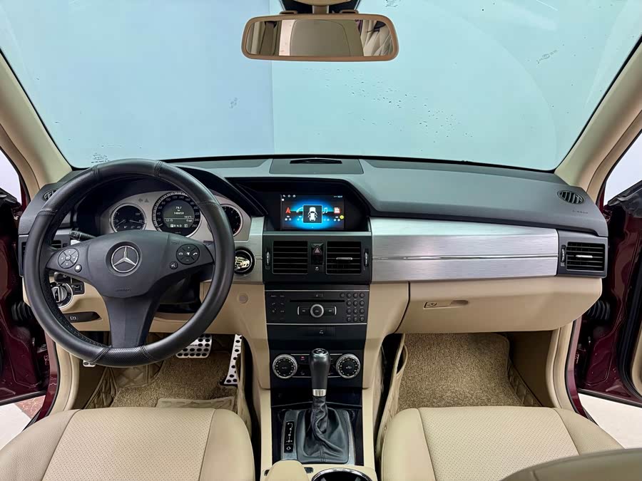 Mercedes-Benz GLK Class (Imported) 2011 #20 Mercedes-Benz GLK Class (Imported) 2011 car image #20