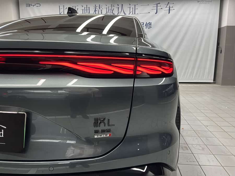 BYD HanL 2025 #20 BYD HanL 2025 صورة سيارة #20