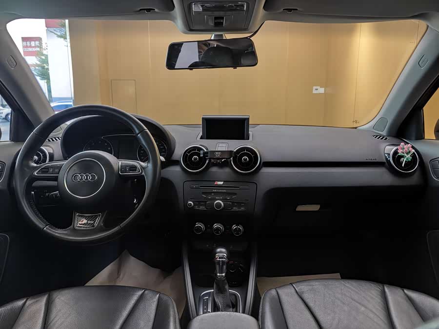 Audi A1 2013 car image #20