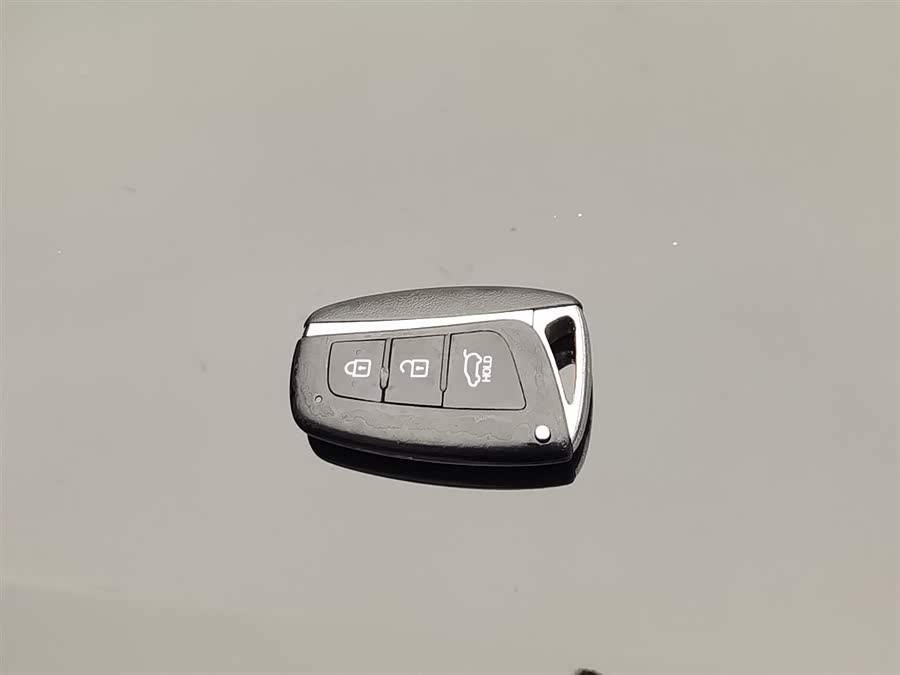 Hyundai Santa Fe 2017 car image #20