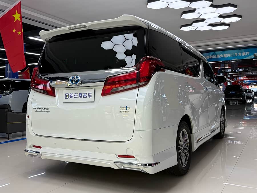 Toyota Alphard 2022 car image #20