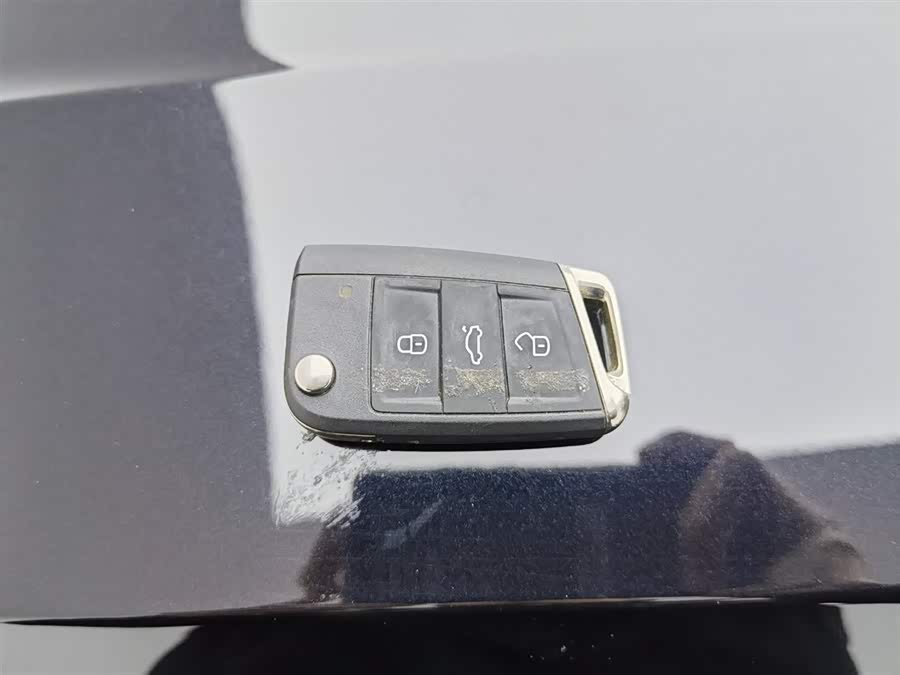 Volkswagen Tiguan L New Energy 2020 изображение автомобиля #20