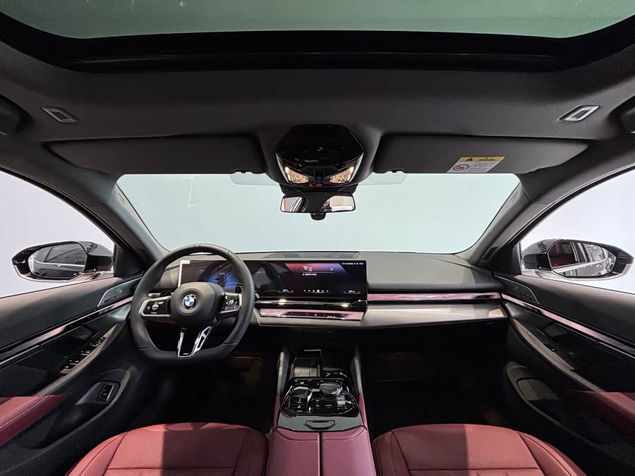 BMW 5 Series 2025 car image #20