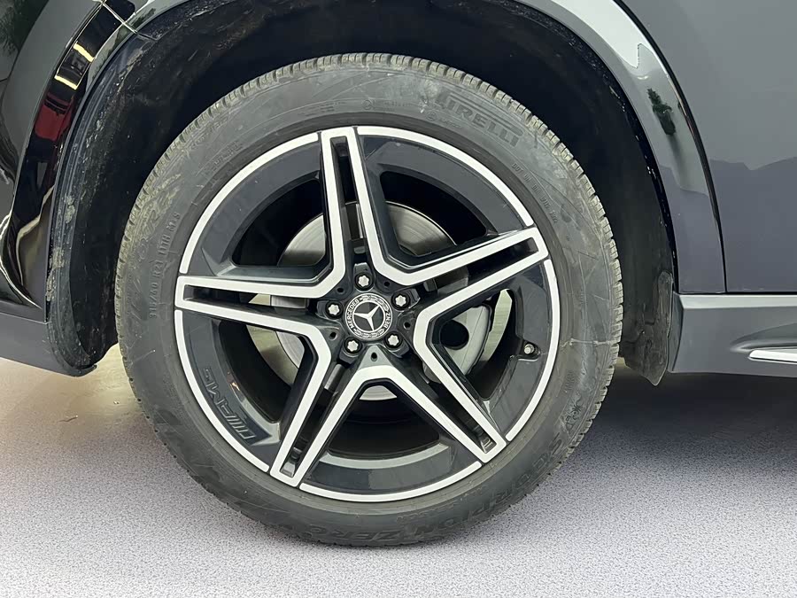 Mercedes-Benz 2023 car image #20