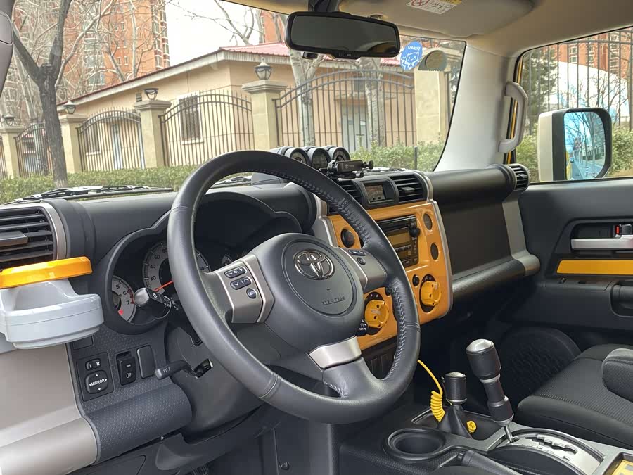 Toyota FJ Cruiser 2019 car image #20