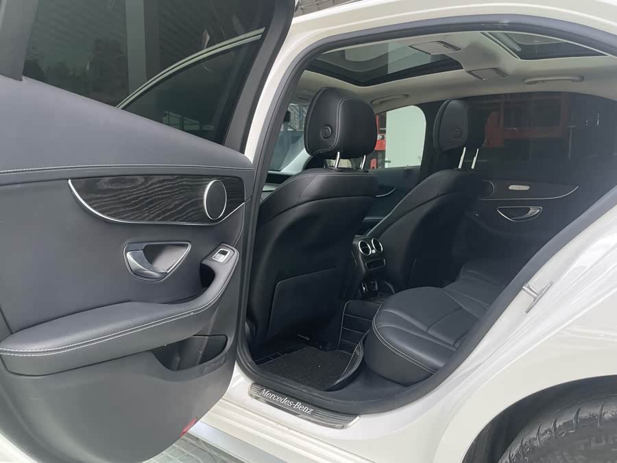 Mercedes-Benz C Class 2021 car image #20