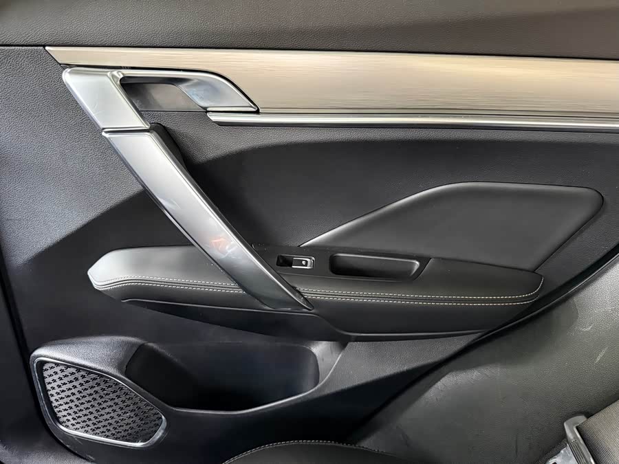 GEELY Coolray 2019 #20 GEELY Coolray 2019 car image #20