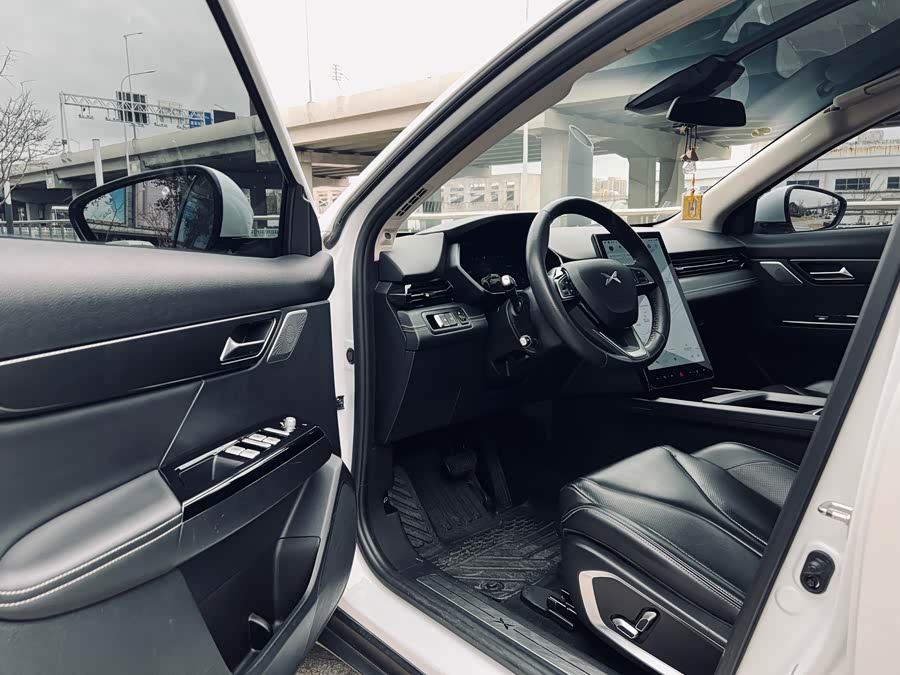 Xpeng G3 2023 immagine di auto #20