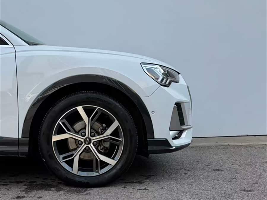 Audi Q3 2024 #20 Audi Q3 2024 car image #20