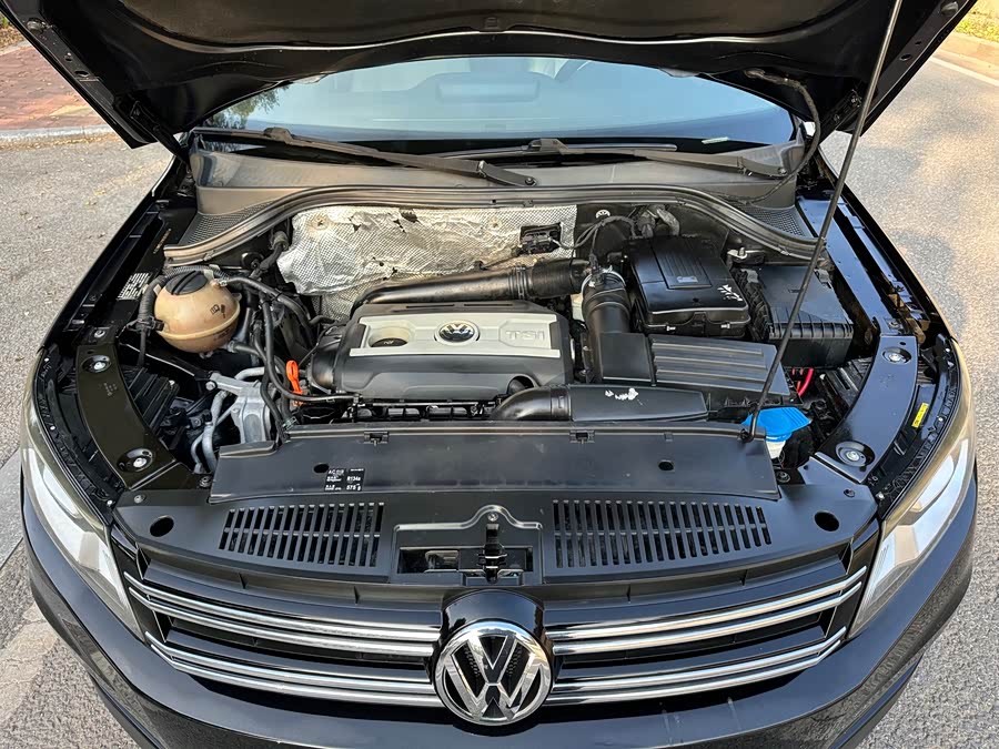 Volkswagen Tiguan 2014 صورة سيارة #20
