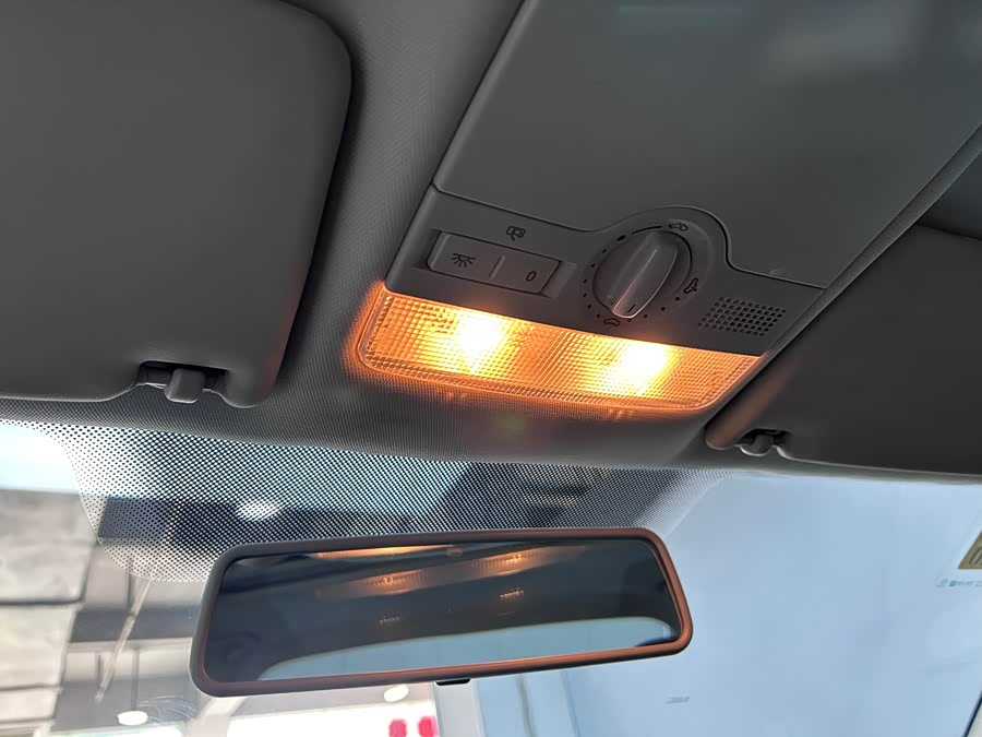 Volkswagen Bora 2012 immagine di auto #20