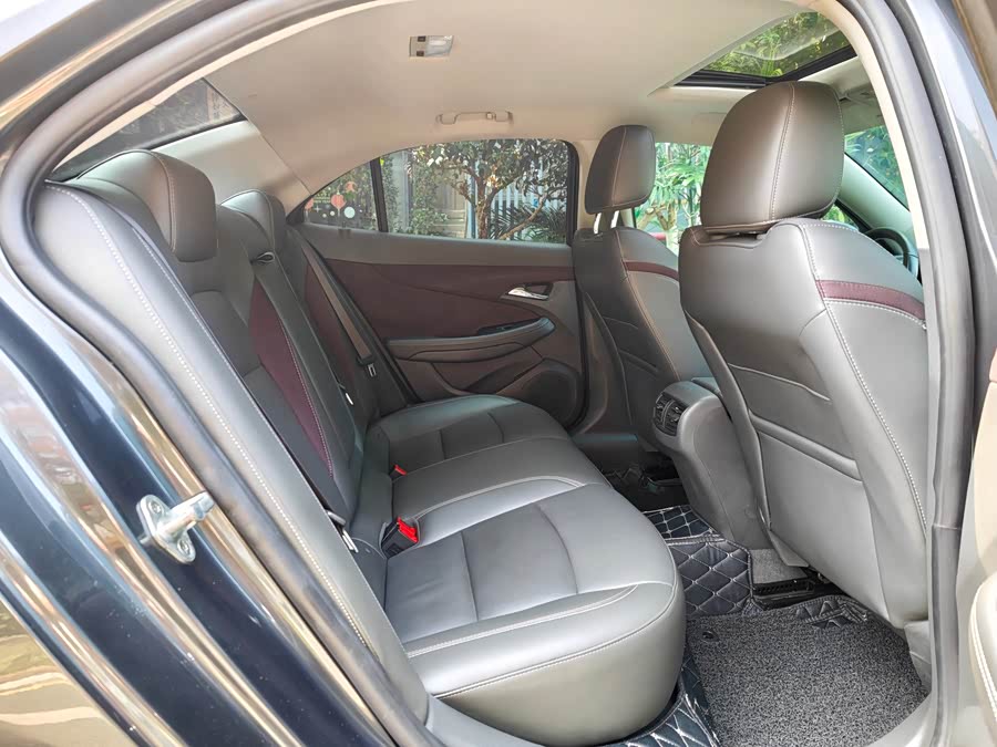 Chevrolet Malibu 2017 car image #20