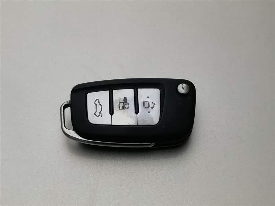 Vision X3 2018 immagine di auto #20