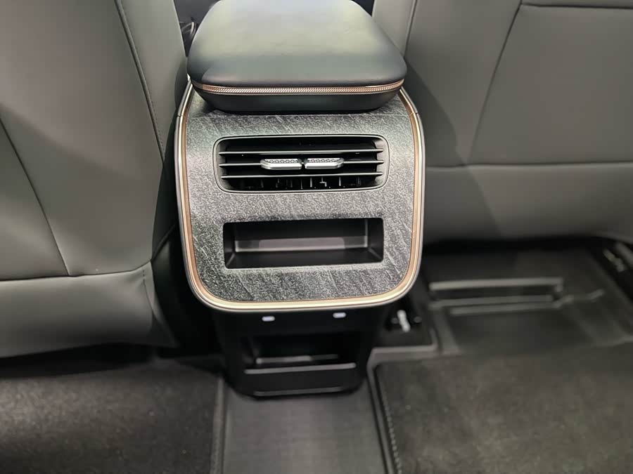 Exceed Stellar Era ET 2024 car image #20