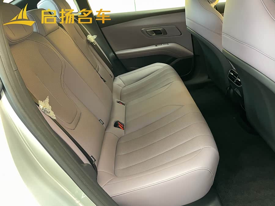 Deepal L06 2025 imagen de coche #20