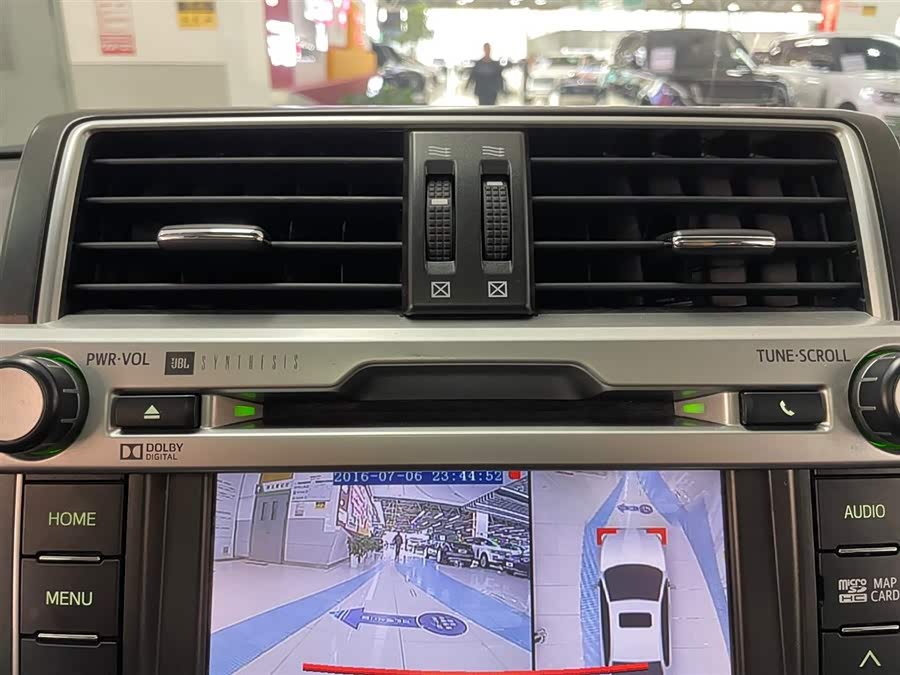 Toyota Land Cruiser Prado 2017 car image #20