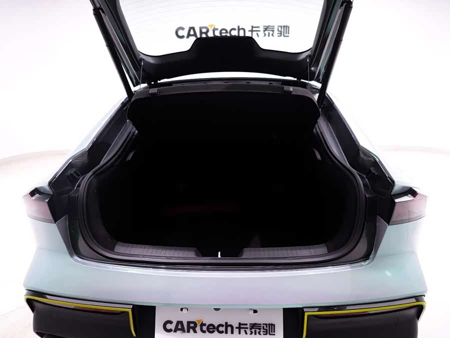Changan UNI-V 2023 car image #20