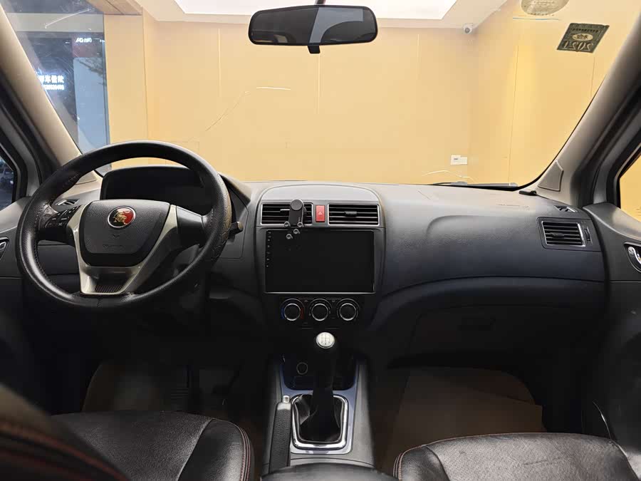 Forthing JOYEAR X5 2011 car image #20