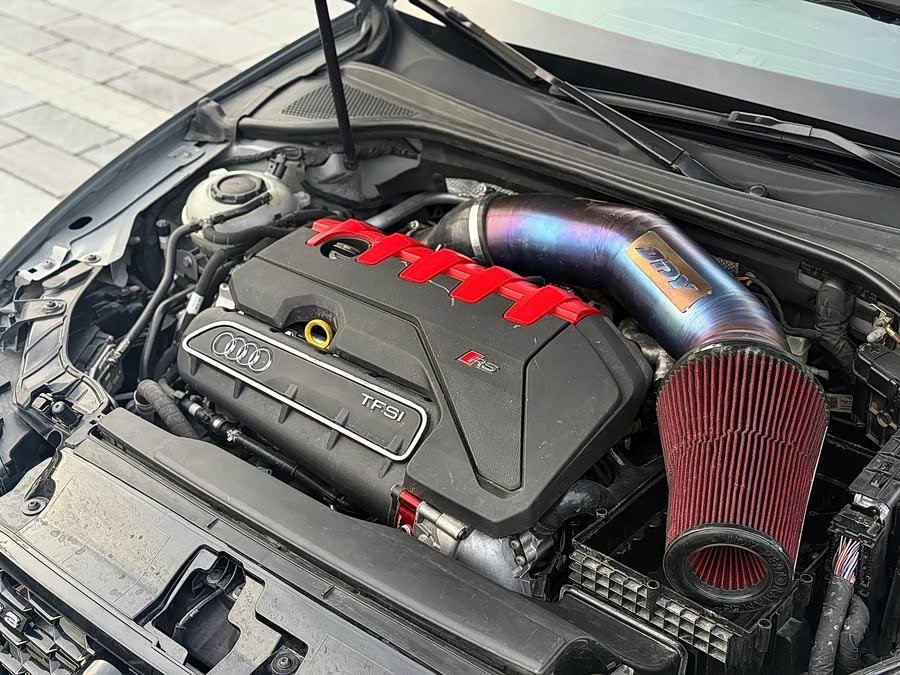 Audi RS 3 2018 immagine di auto #20