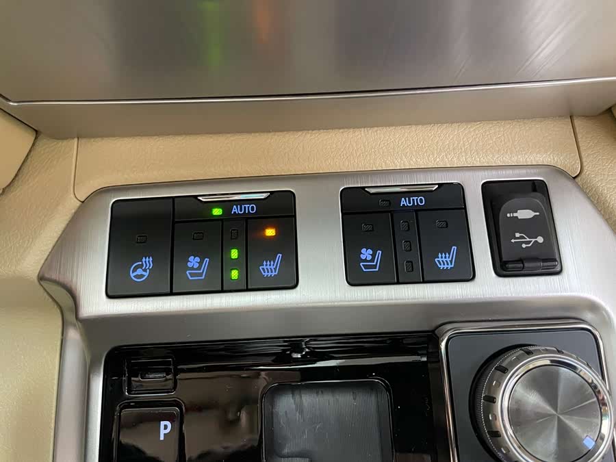 Toyota Land Cruiser 2016 car image #20