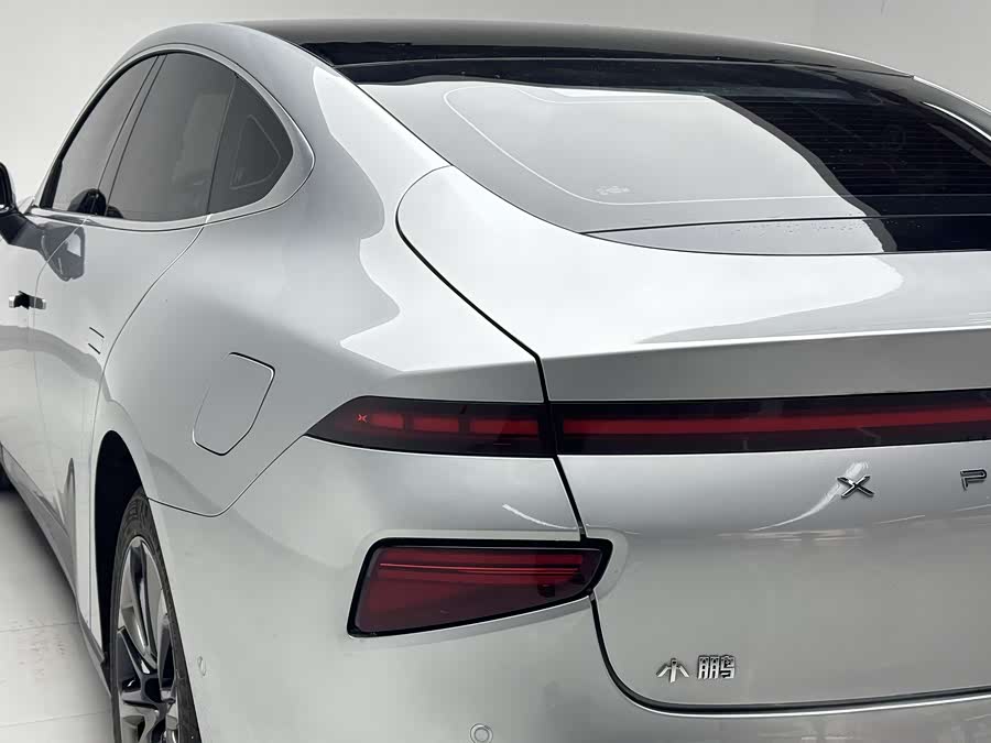 Xpeng P7 2022 image de voiture #20