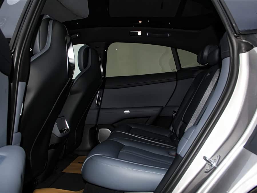 小米汽车 小米YU7 2025 #20 小米汽车 小米YU7 2025 汽车图片 #20