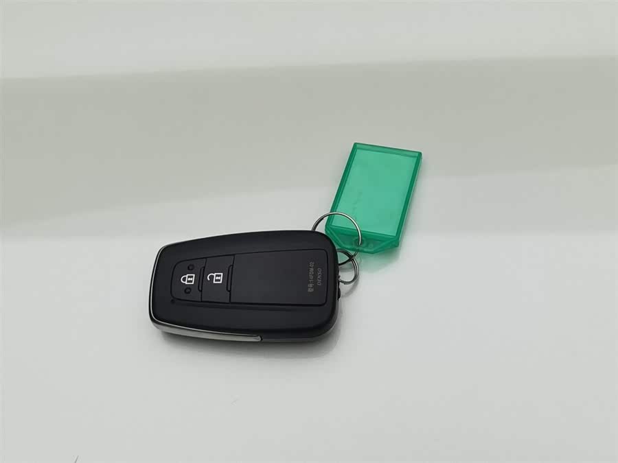 Toyota RAV4 2022 car image #20