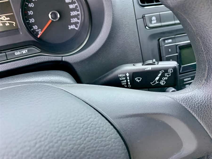 Volkswagen Polo 2019 immagine di auto #20