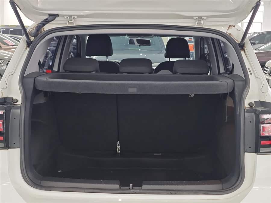 Volkswagen Tacqua 2021 car image #20