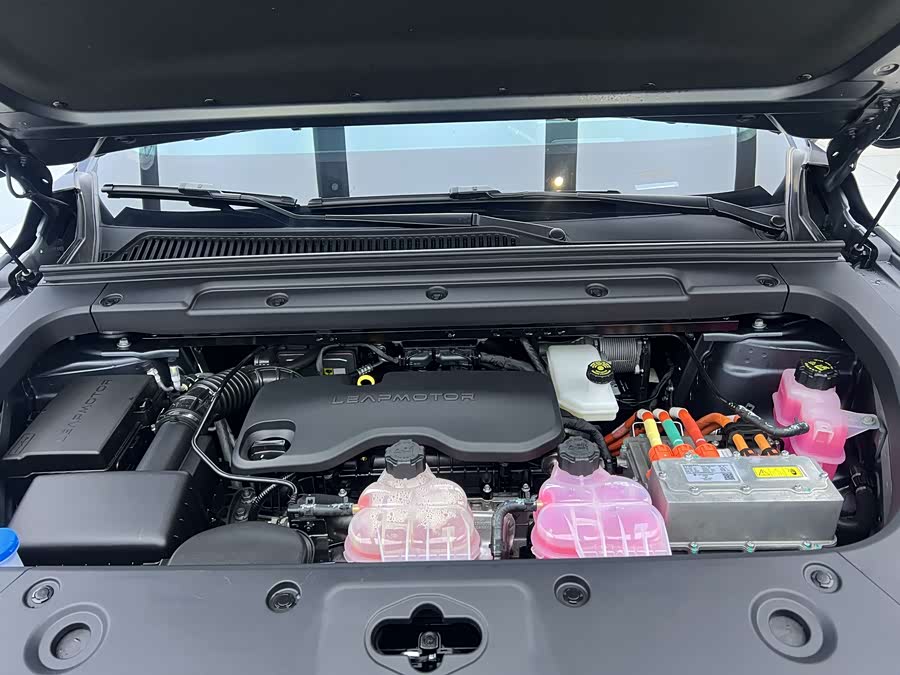 零跑汽车 零跑C10 2025 汽车图片 #20