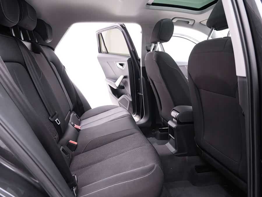 Audi Q2L 2020 imagem de carro #20