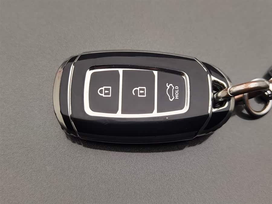 Hyundai Elantra 2023 immagine di auto #20