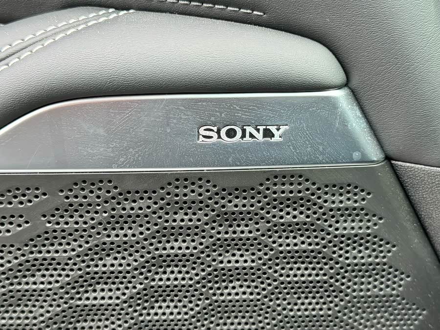 Changan UNI-K 2024 car image #20