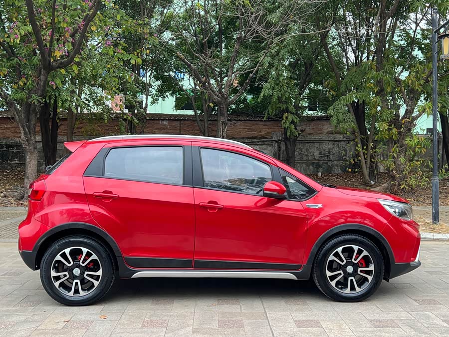 GEELY 2017 #20 GEELY 2017 car image #20