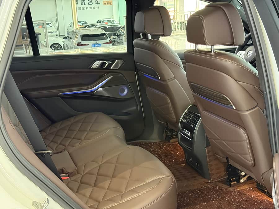 BMW X5 2022 immagine di auto #20