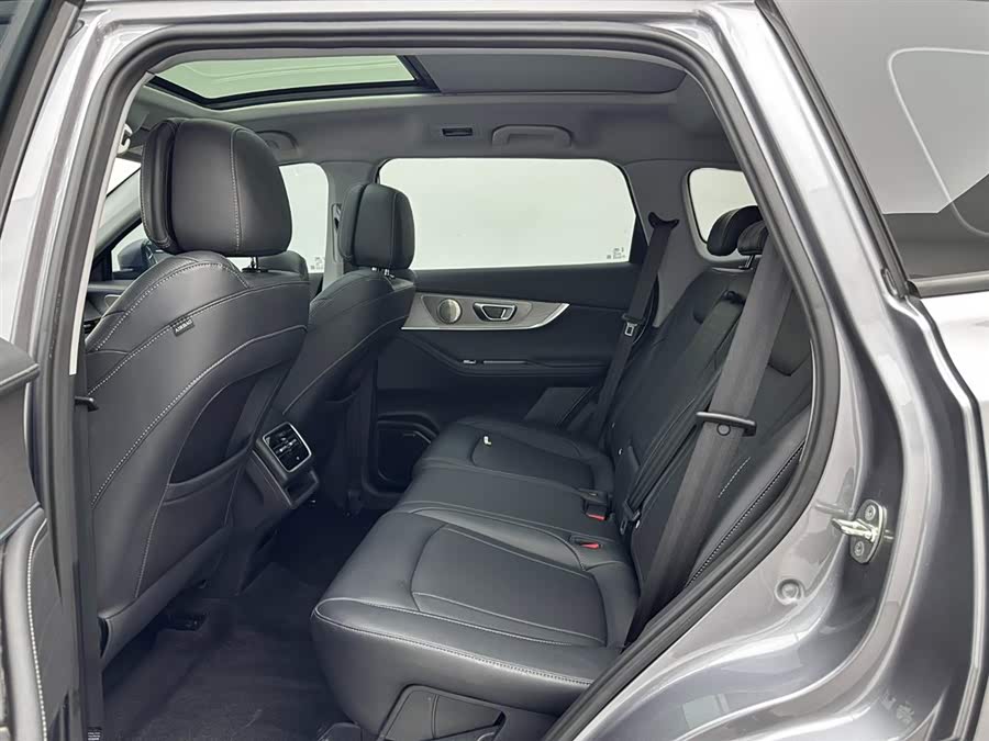 Chery Tiggo 8 PRO 2023 immagine di auto #20