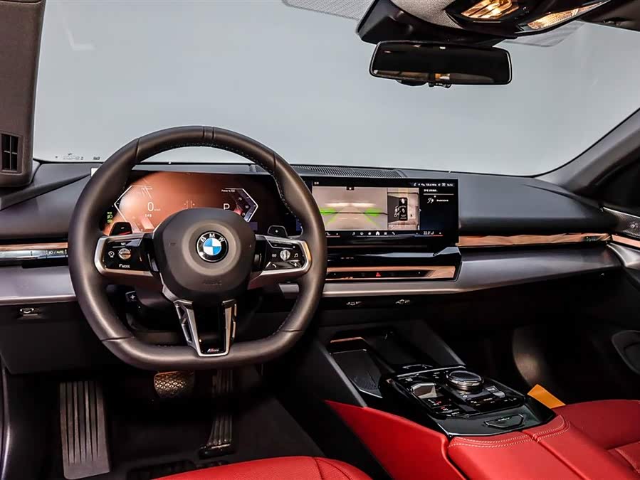 BMW 5 Series 2025 car image #20