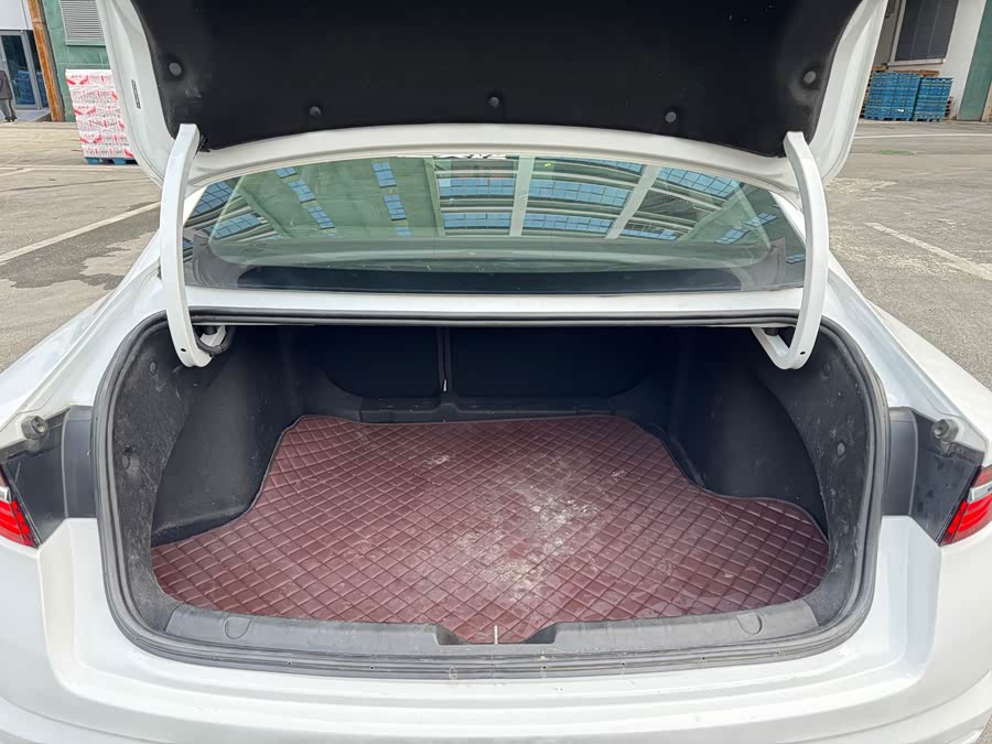 GEELY Preface 2021 image de voiture #20