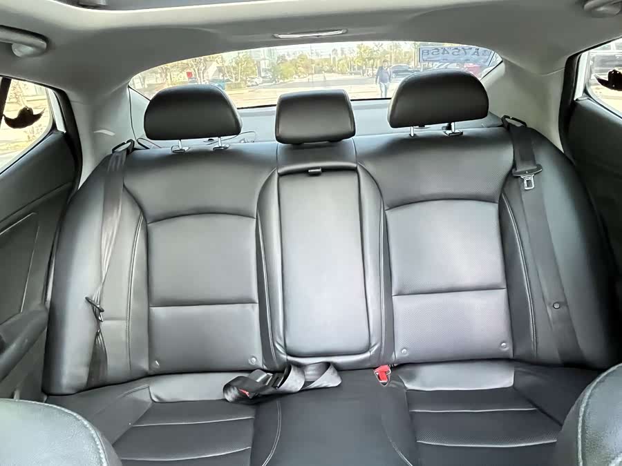 起亚 起亚K5 2015 汽车图片 #20